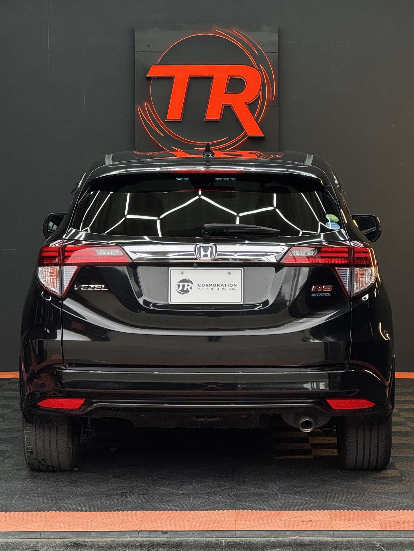Honda Vezel RS Hybrid Honda Sensing 2017