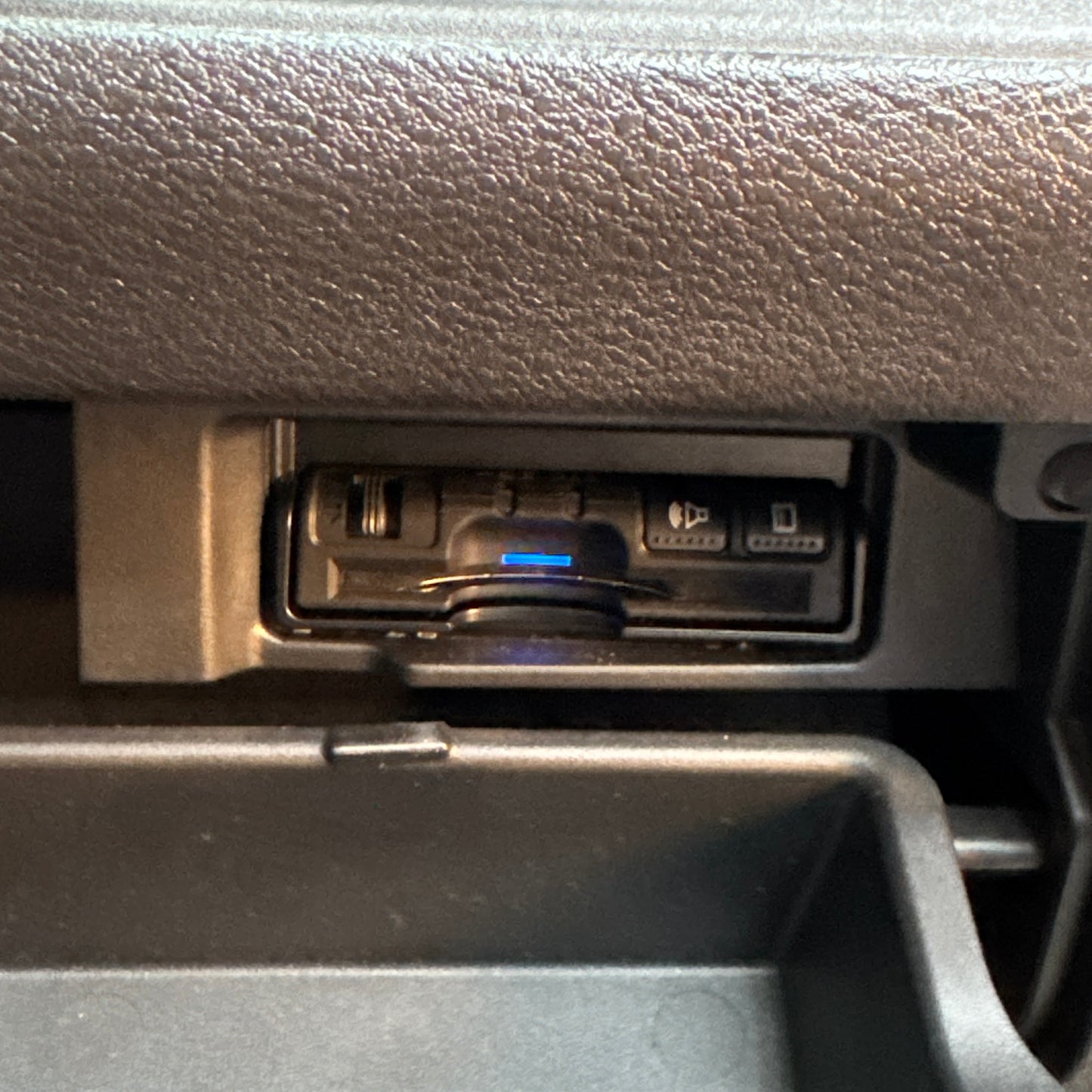 Nissan Serena Highway-star Hybrid