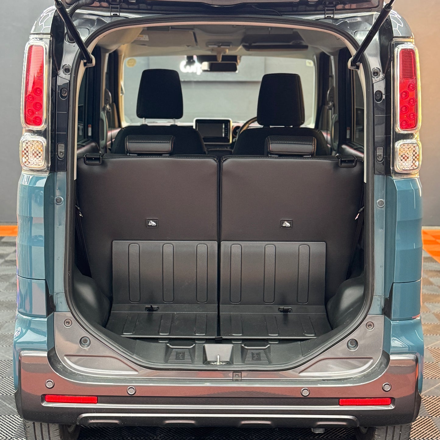 Suzuki Spacia Gear XZ Turbo Hybrid