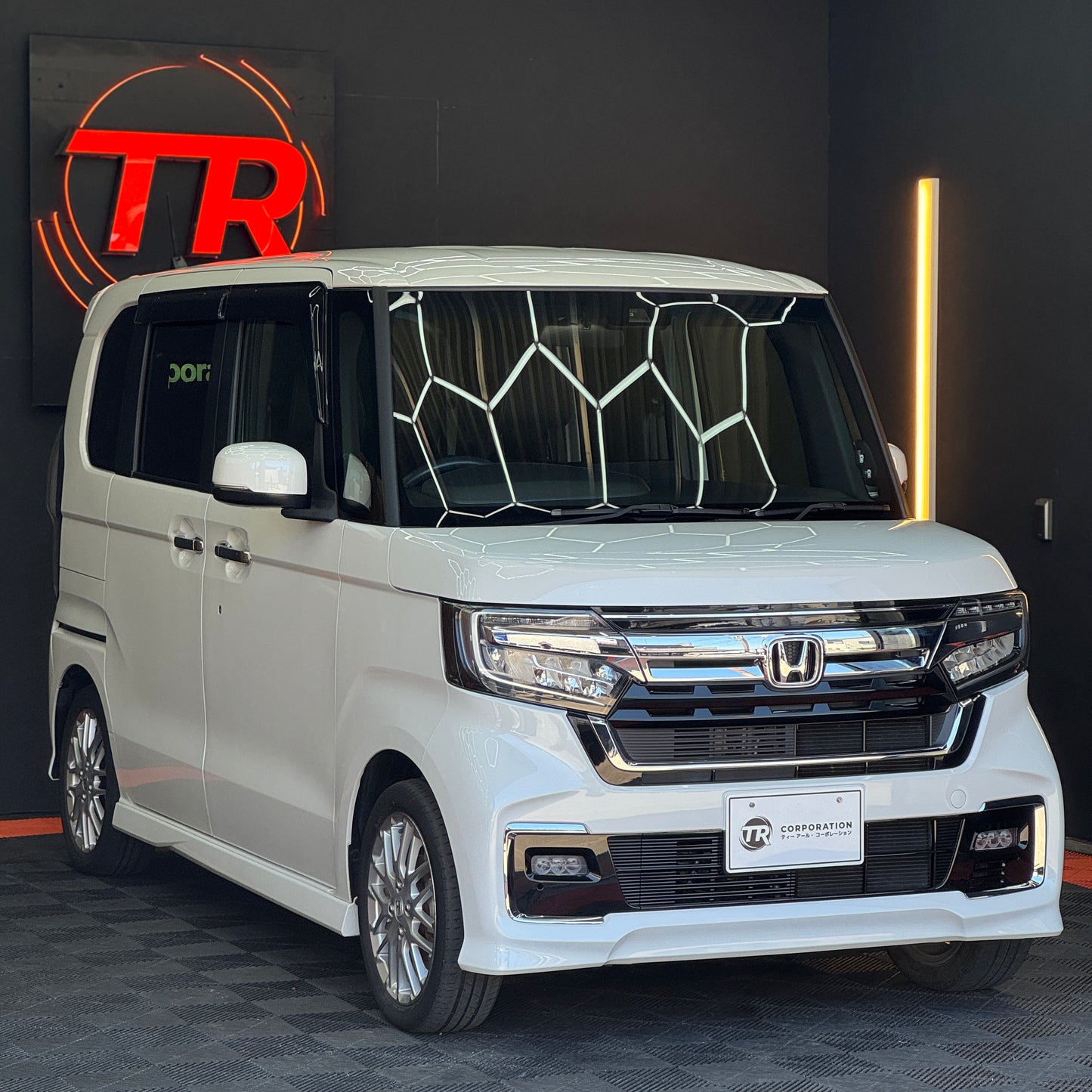 Honda N-Box Custom L Turbo