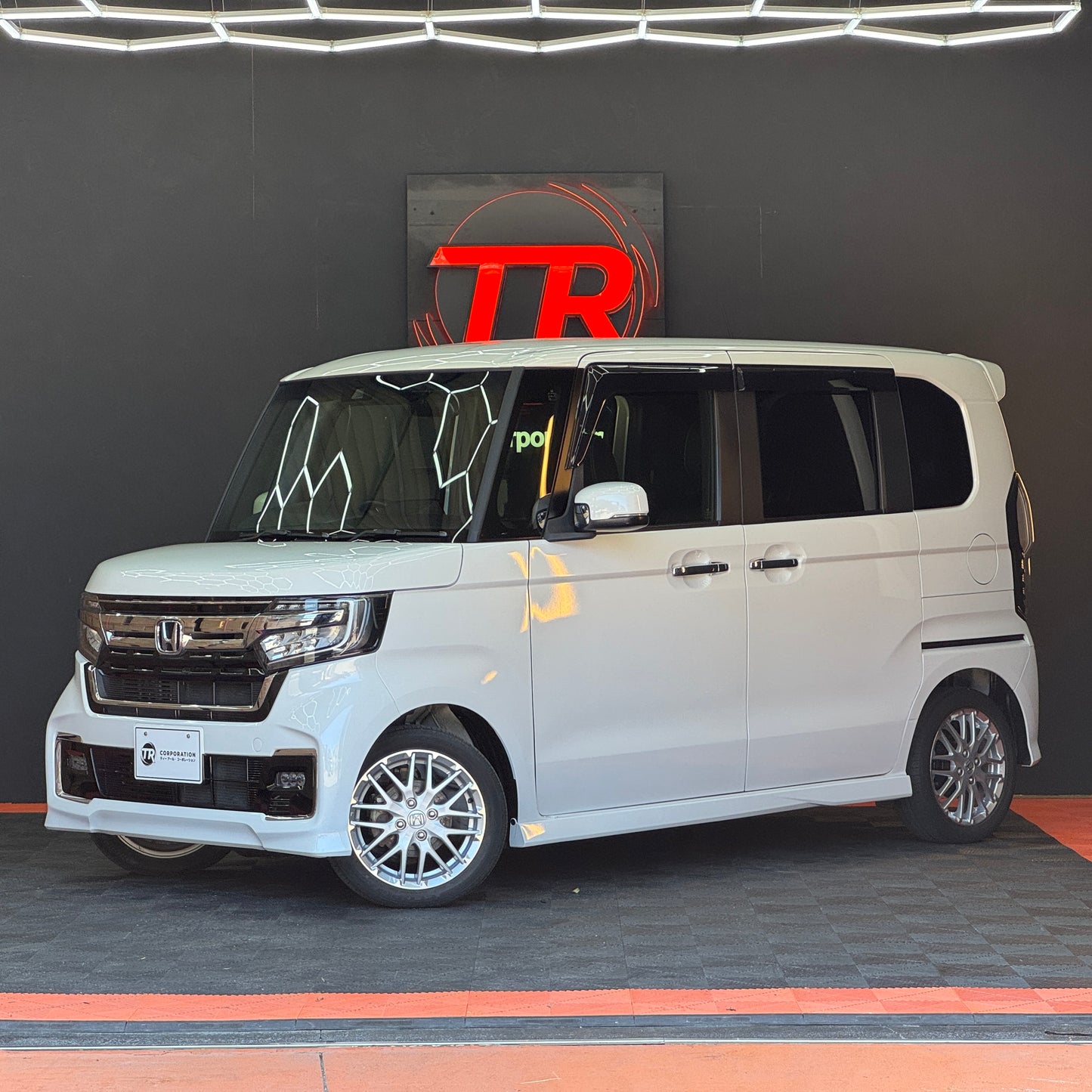 Honda N-Box Custom L Turbo