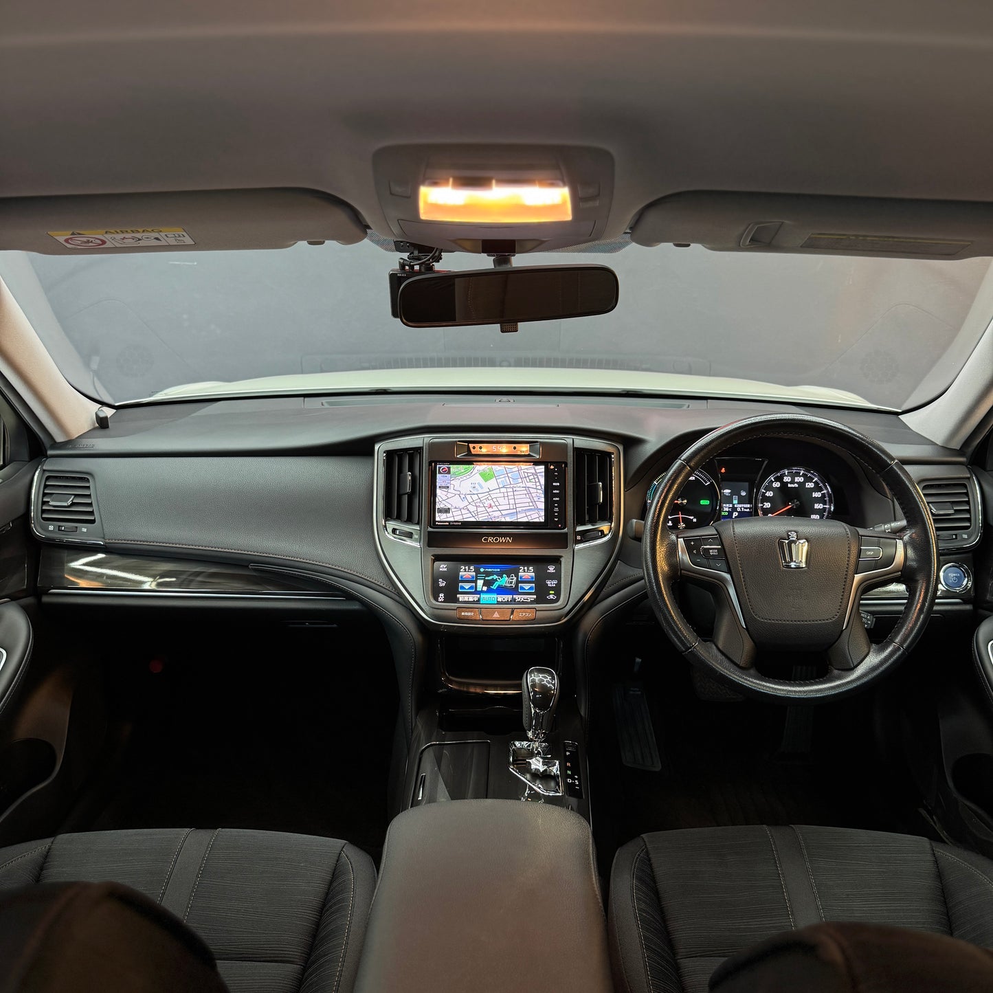 Toyota Crown Hybrid Athlete S