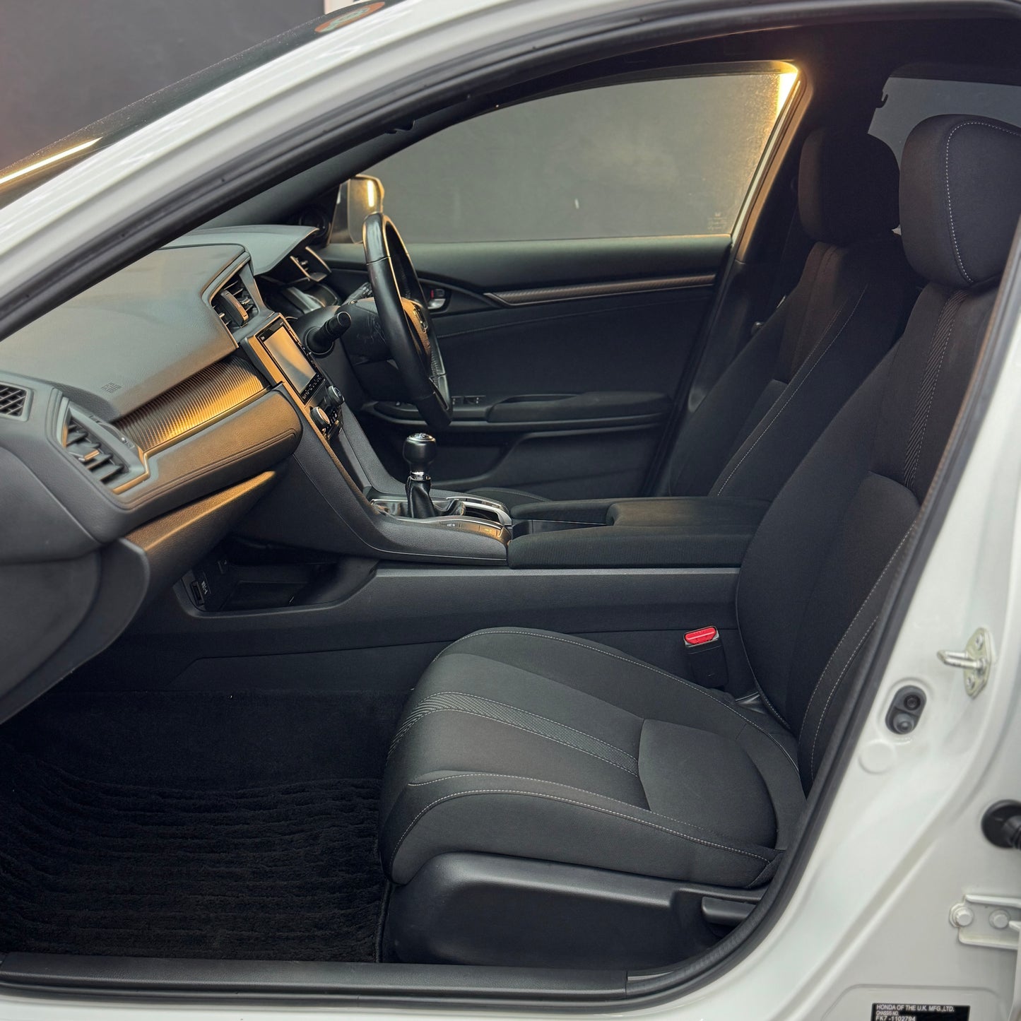 Honda Civic Hatchback 6MT