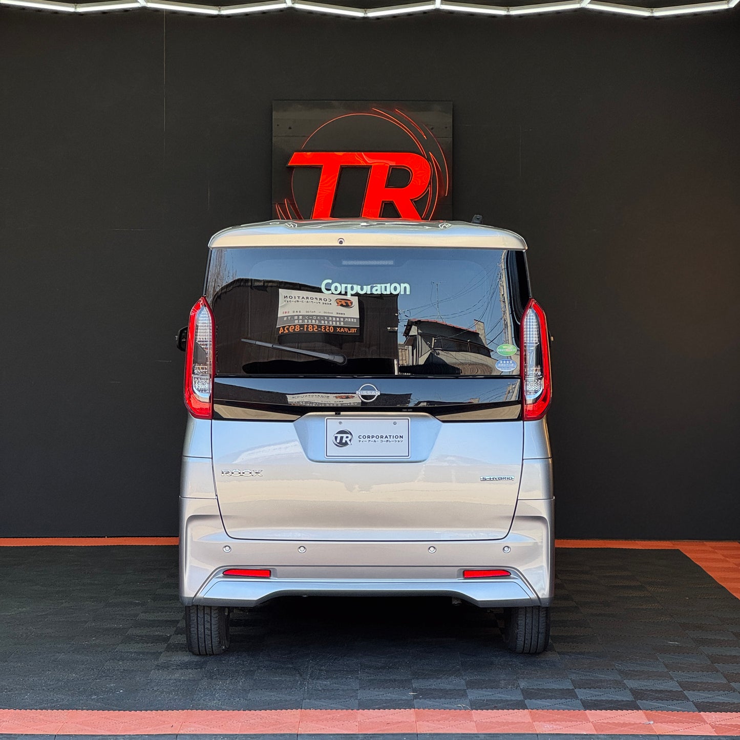 Nissan Roox Hybrid X