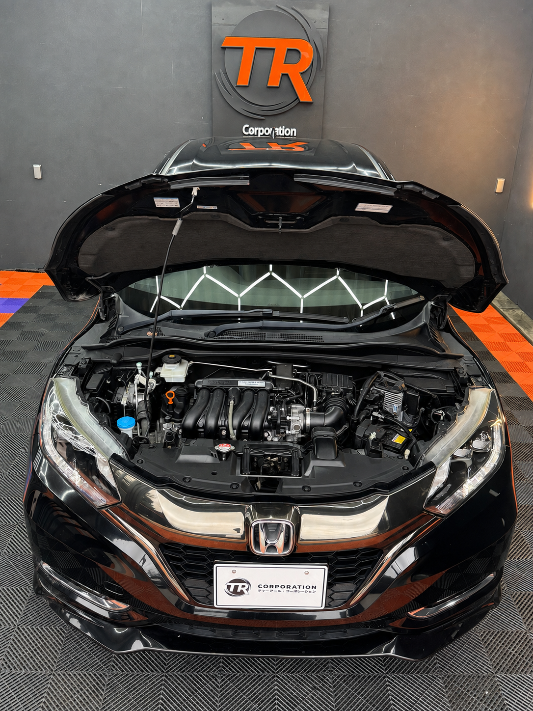 Honda Vezel RS Hybrid Honda Sensing 2017