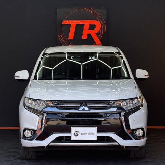 Mitsubishi Outlander PHEV 4WD