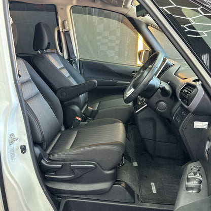 Nissan Serena Highway-Star V e-Power
