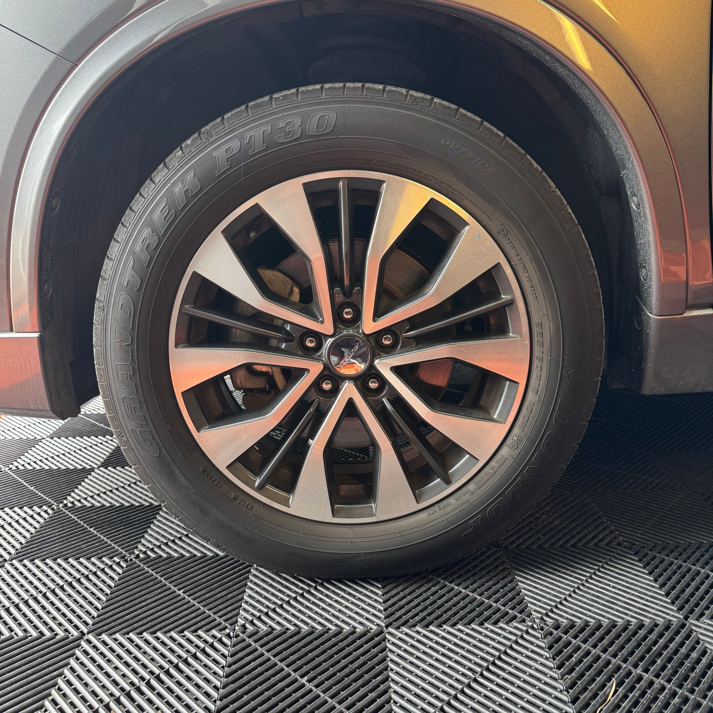 X-Trail Premium Hybrid 4WD