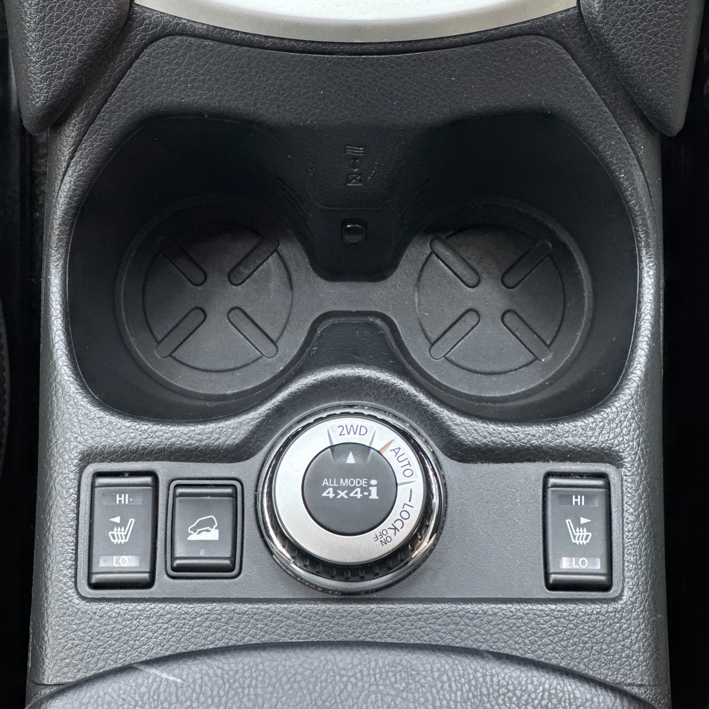 X-Trail Premium Hybrid 4WD