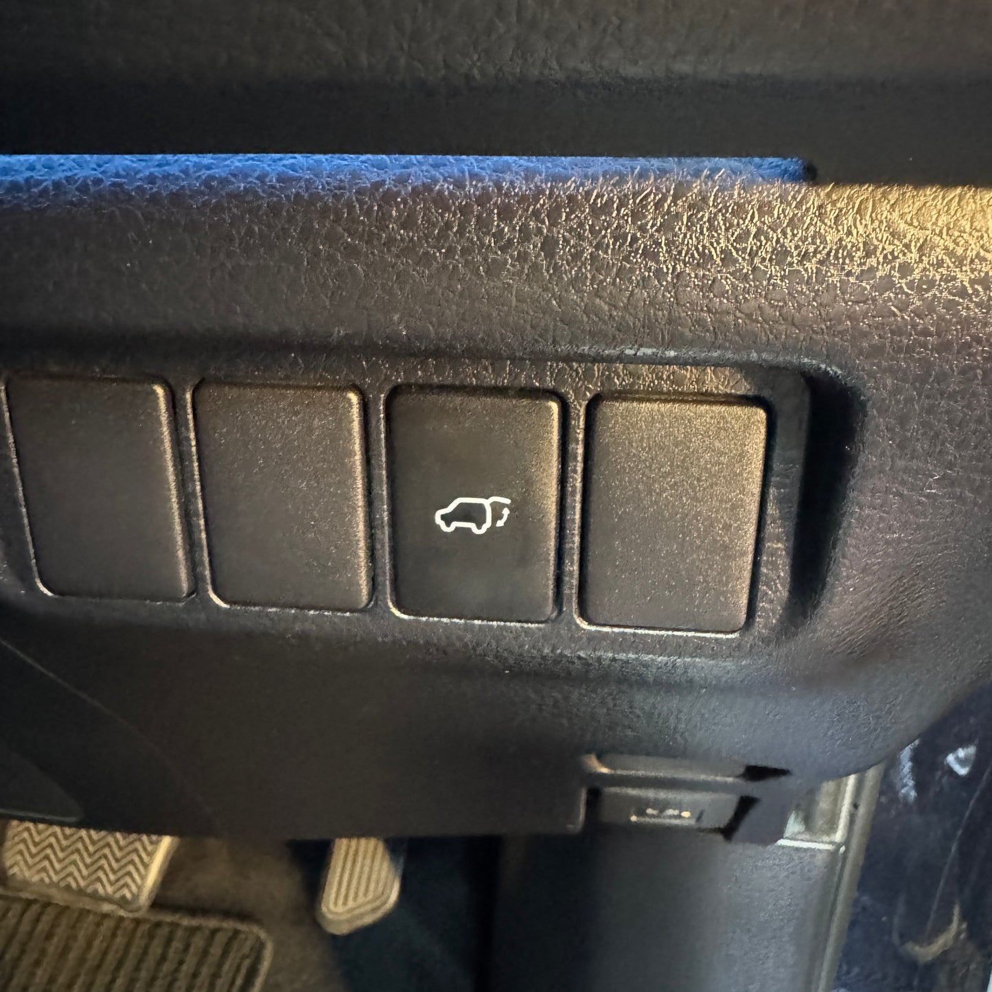 Toyota Harrier Mode Premium