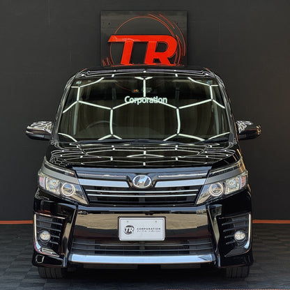 Toyota Voxy ZS