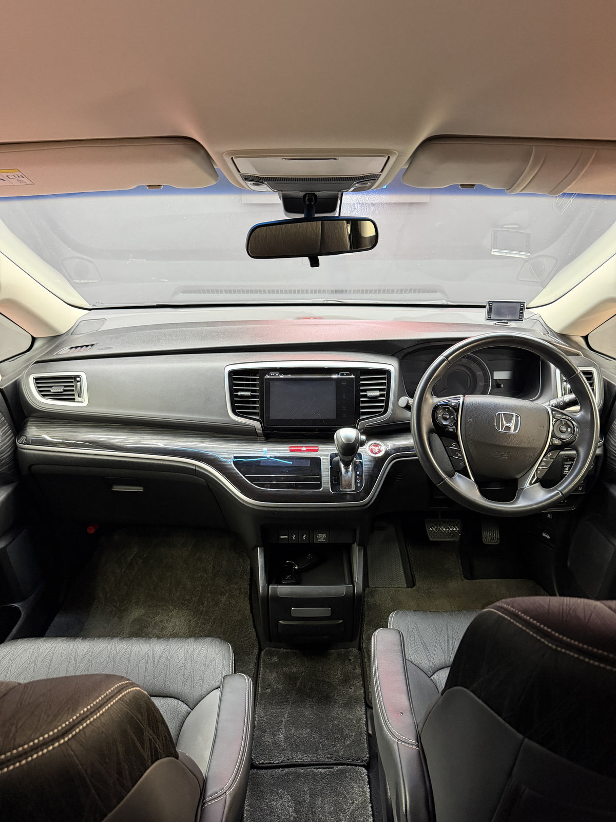 Honda Odyssey Absolute 2017