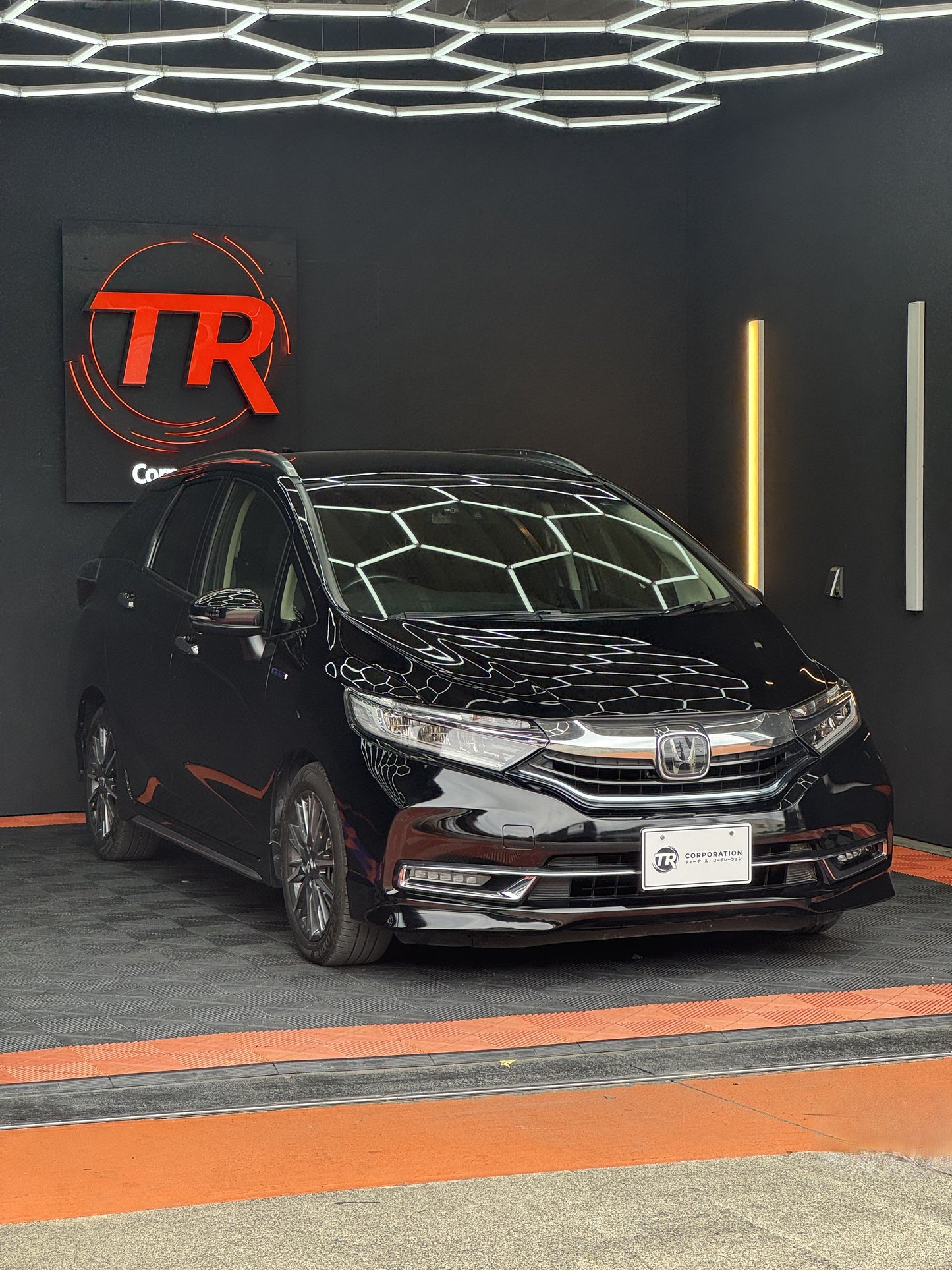 Honda Fit Shuttle Hybrid Z