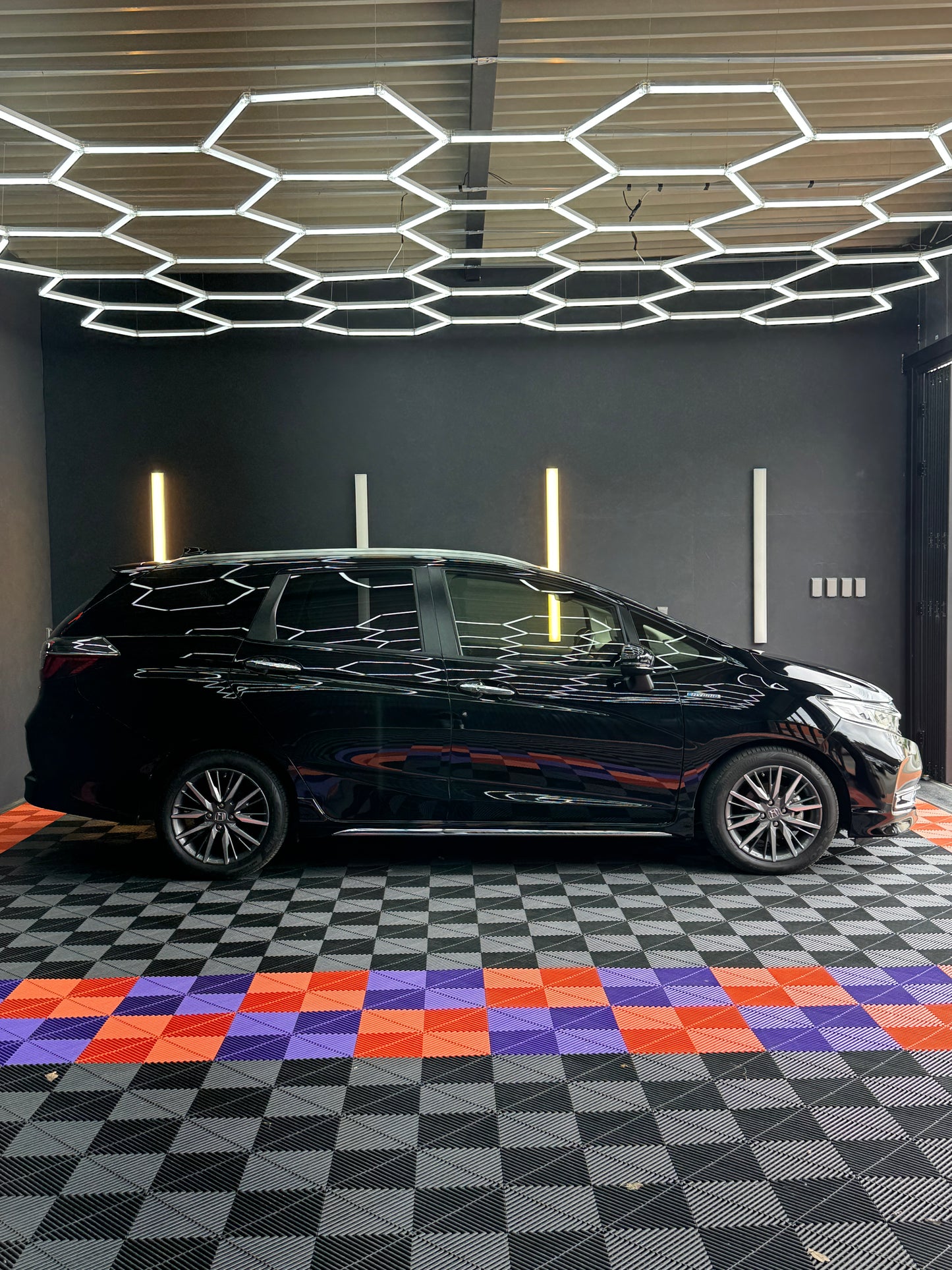 Honda Fit Shuttle Hybrid Z