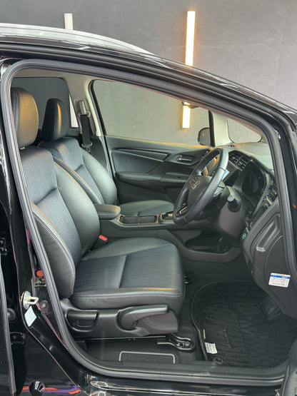 Honda Fit Shuttle Hybrid Z
