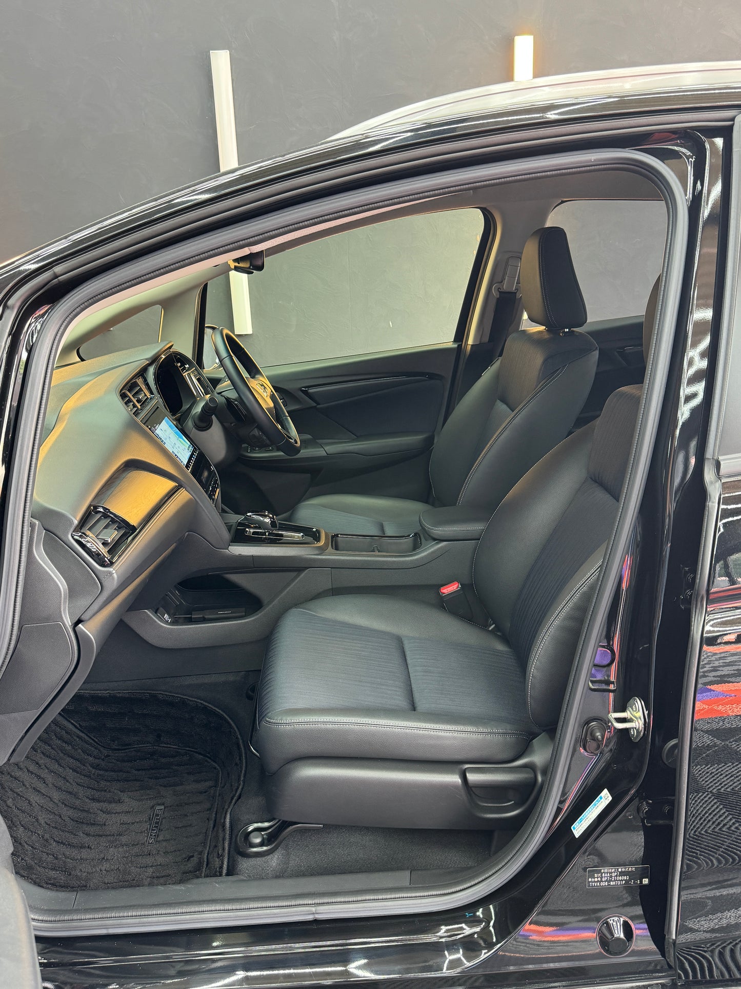 Honda Fit Shuttle Hybrid Z