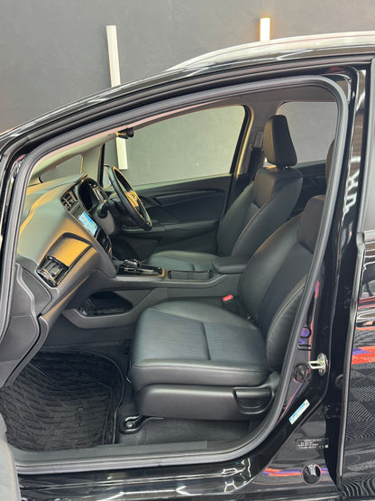 Honda Fit Shuttle Hybrid Z