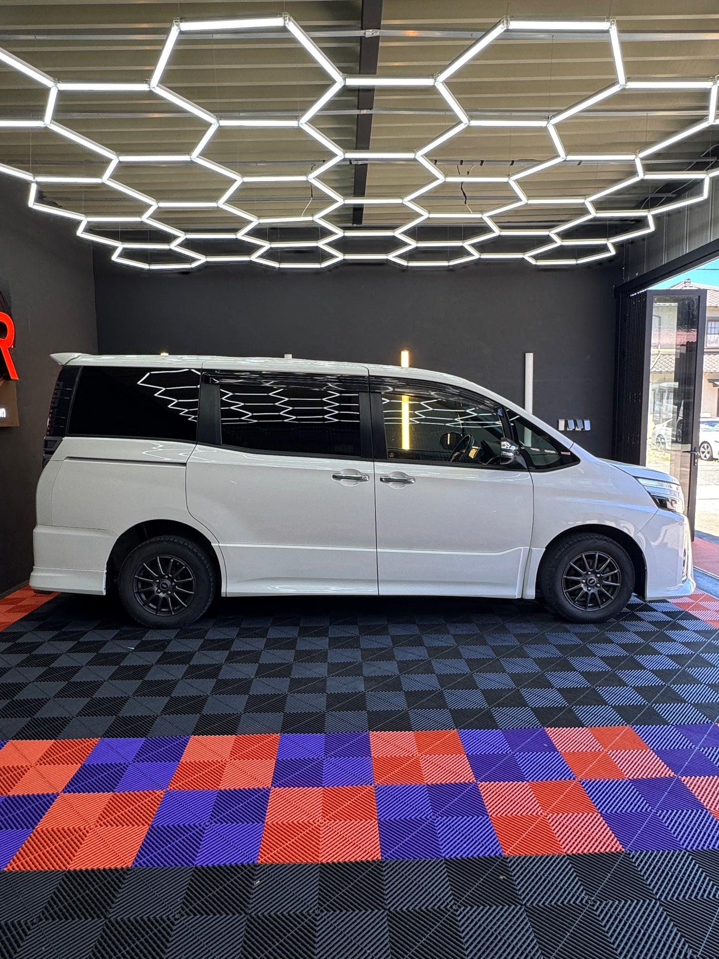 Toyota Voxy ZS Kirameki 4WD