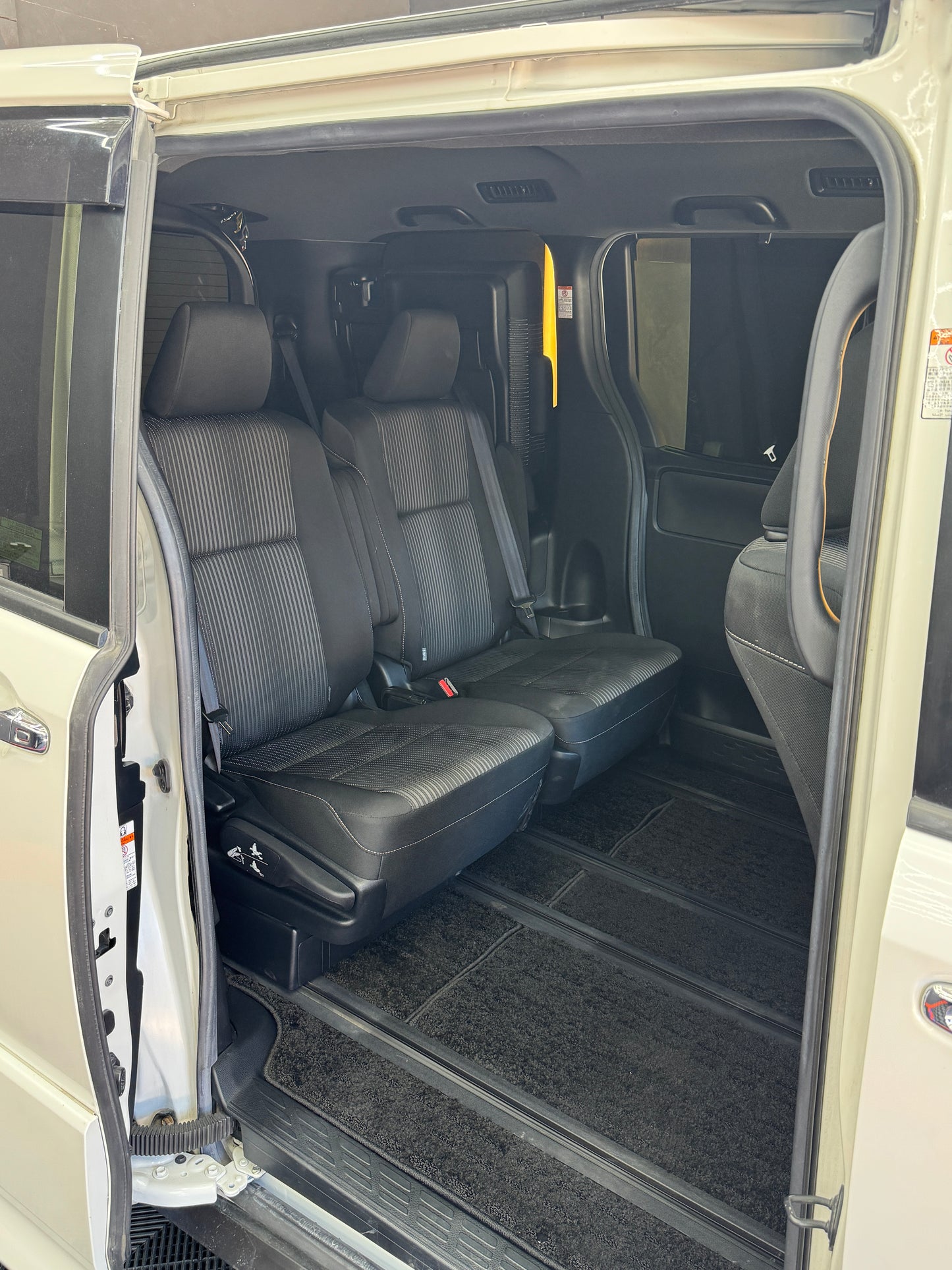 Toyota Voxy ZS Kirameki 4WD