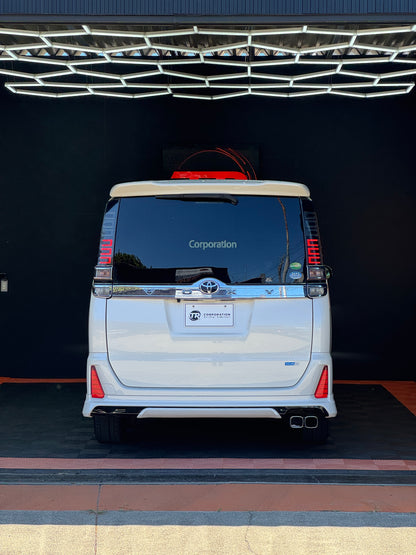 Toyota Voxy ZS Kirameki 4WD