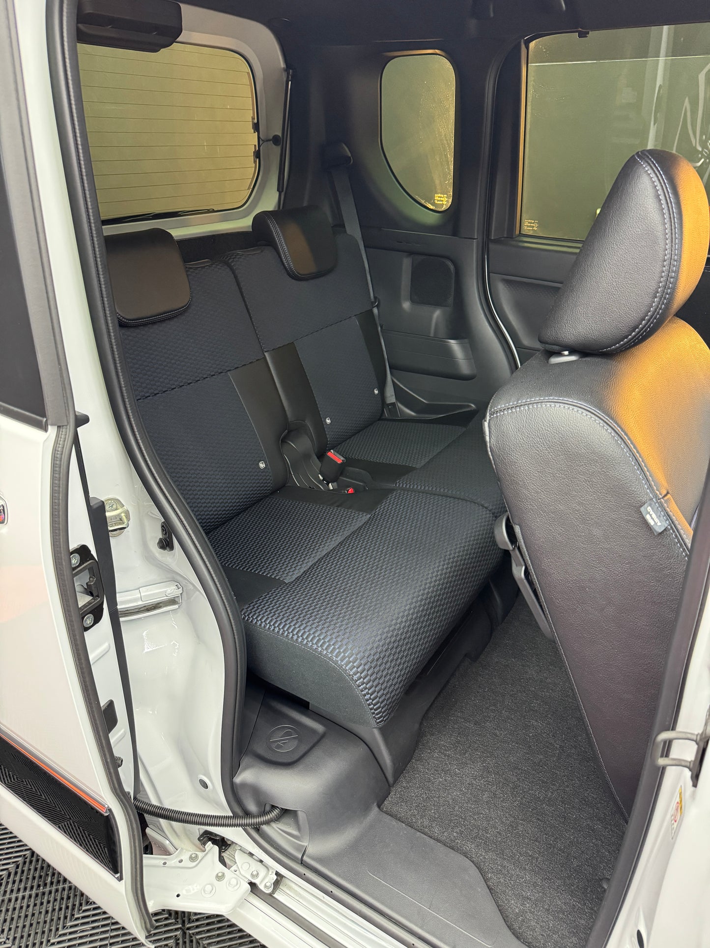 Daihatsu Tanto Custom RS 2025