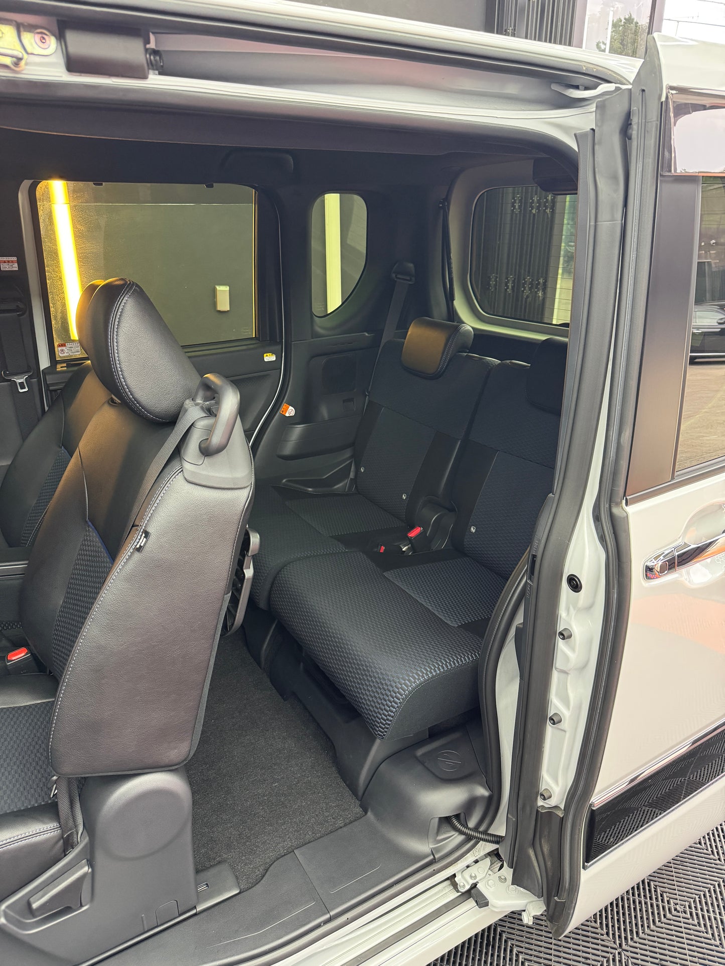 Daihatsu Tanto Custom RS 2025