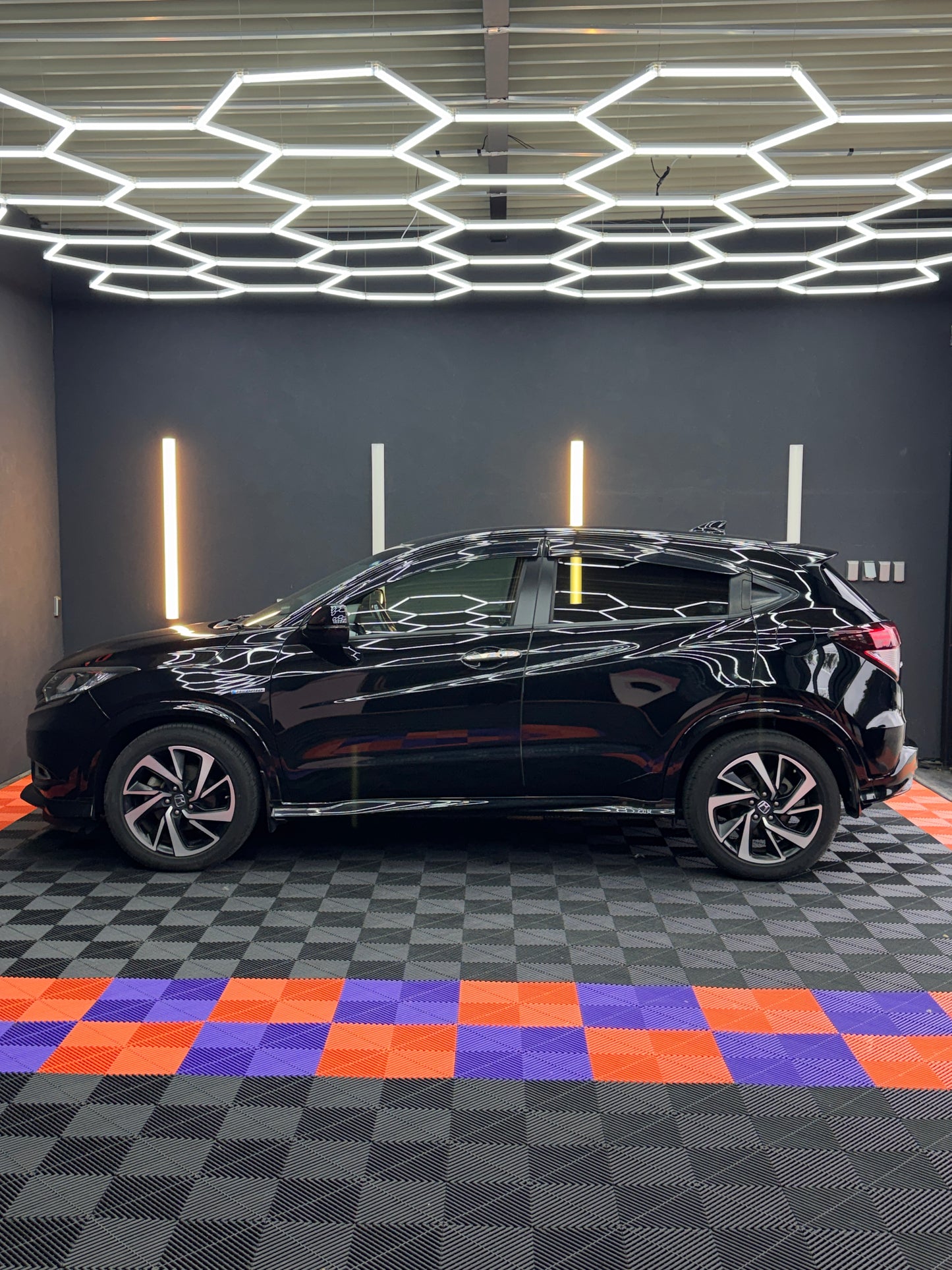 Honda Vezel RS Hybrid Honda Sensing 2017