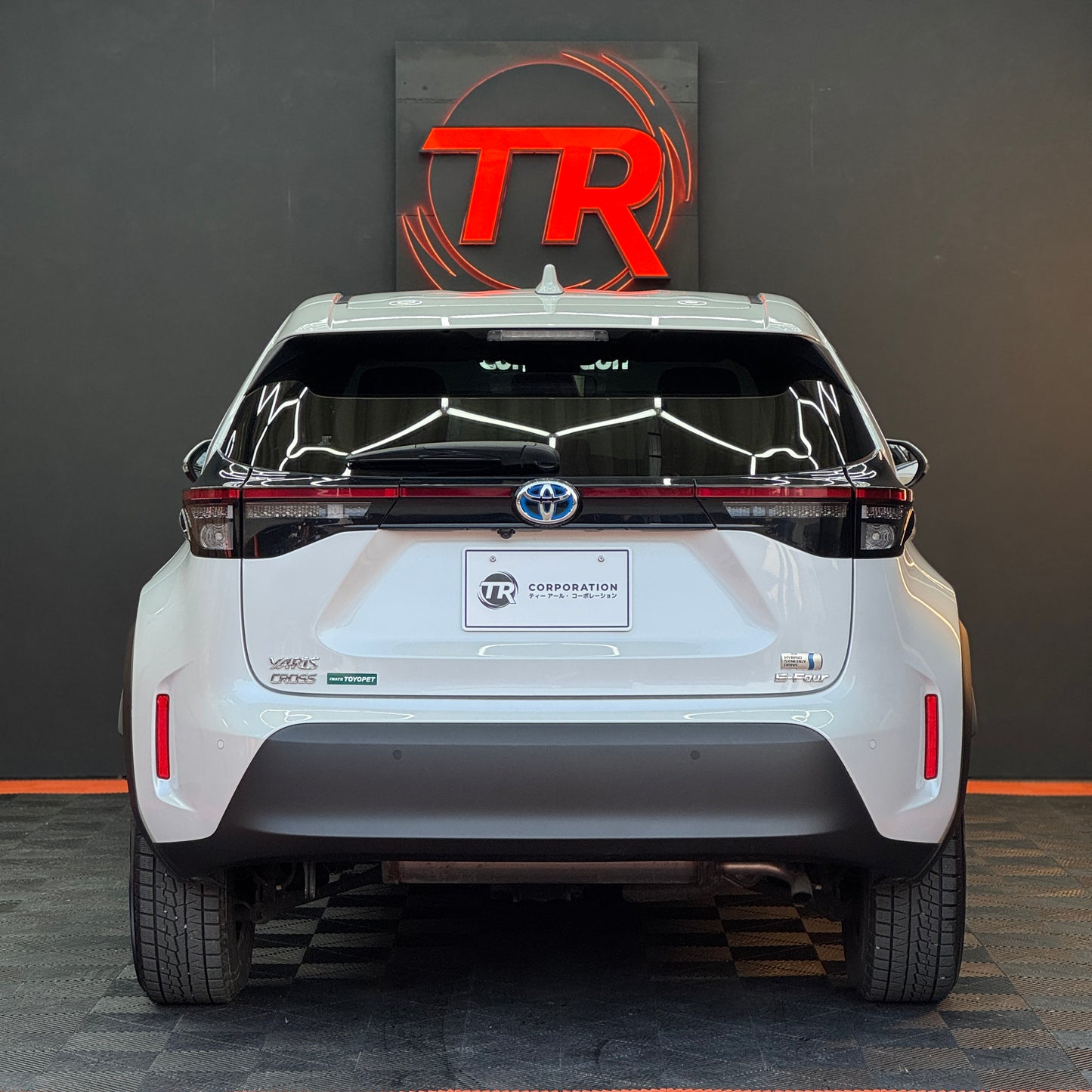 Toyota Yaris Cross Hybrid 4WD