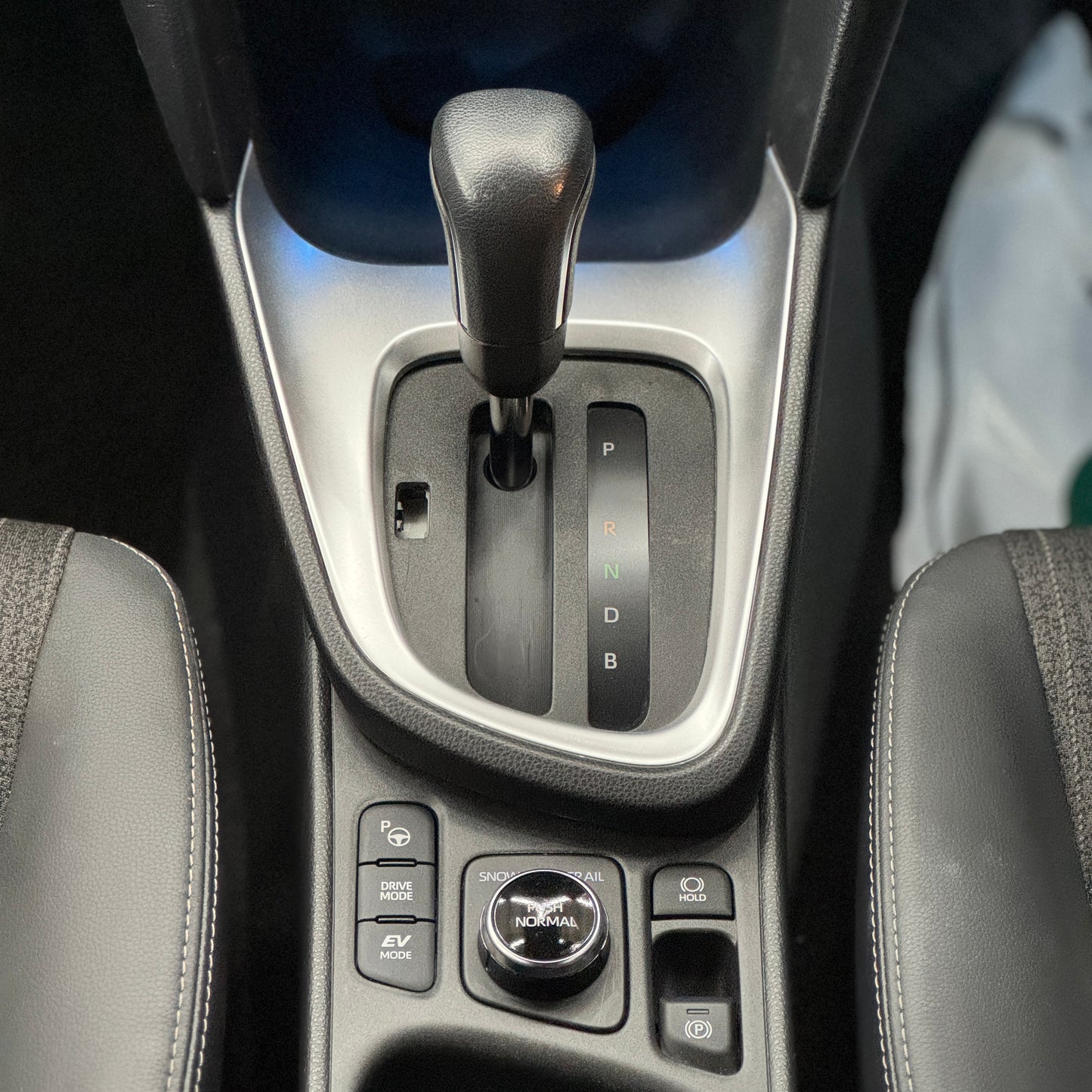 Toyota Yaris Cross Hybrid 4WD