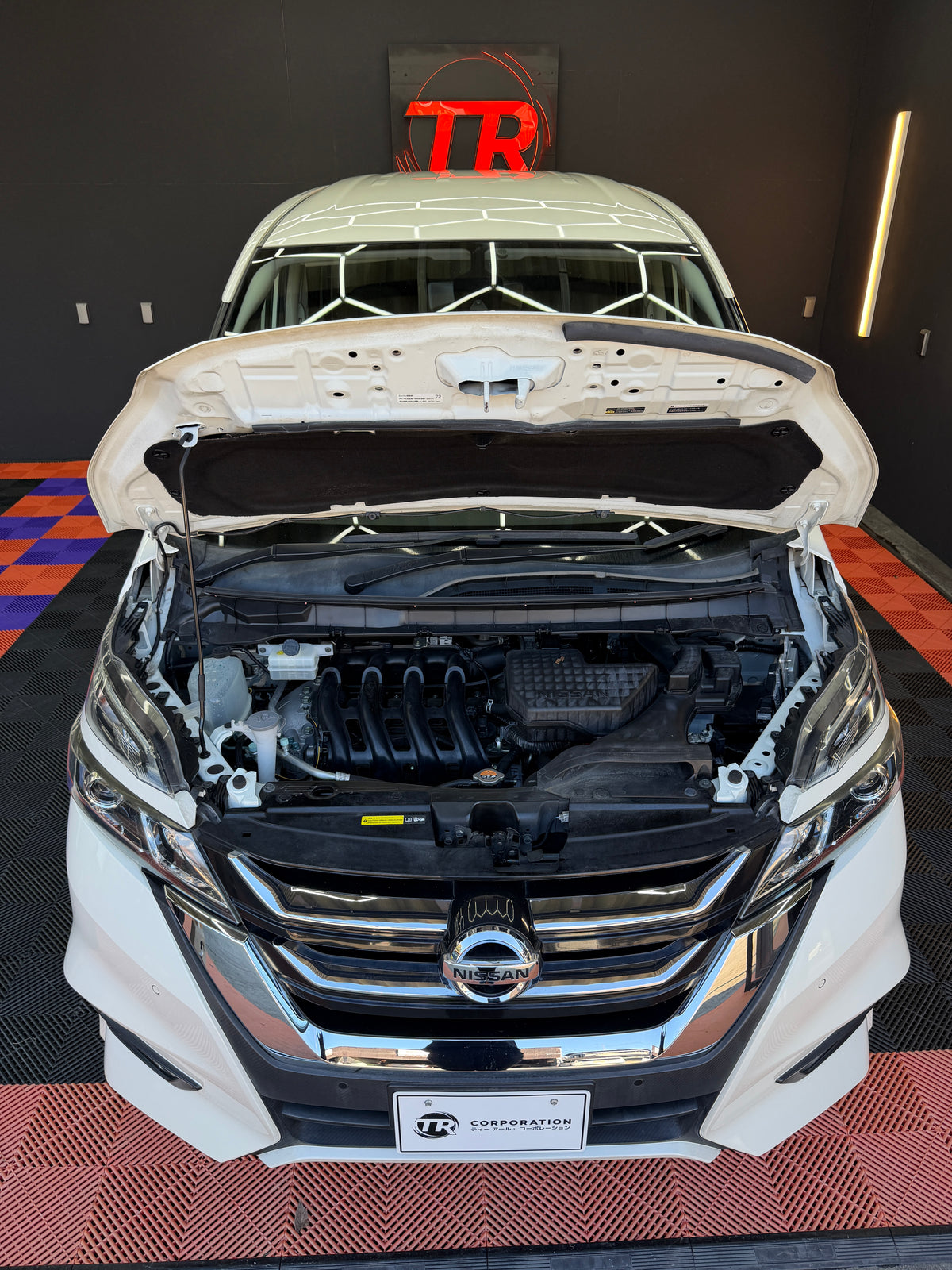 日産 セレナ S-HYBRID ハイウェイスターG 平成29年式