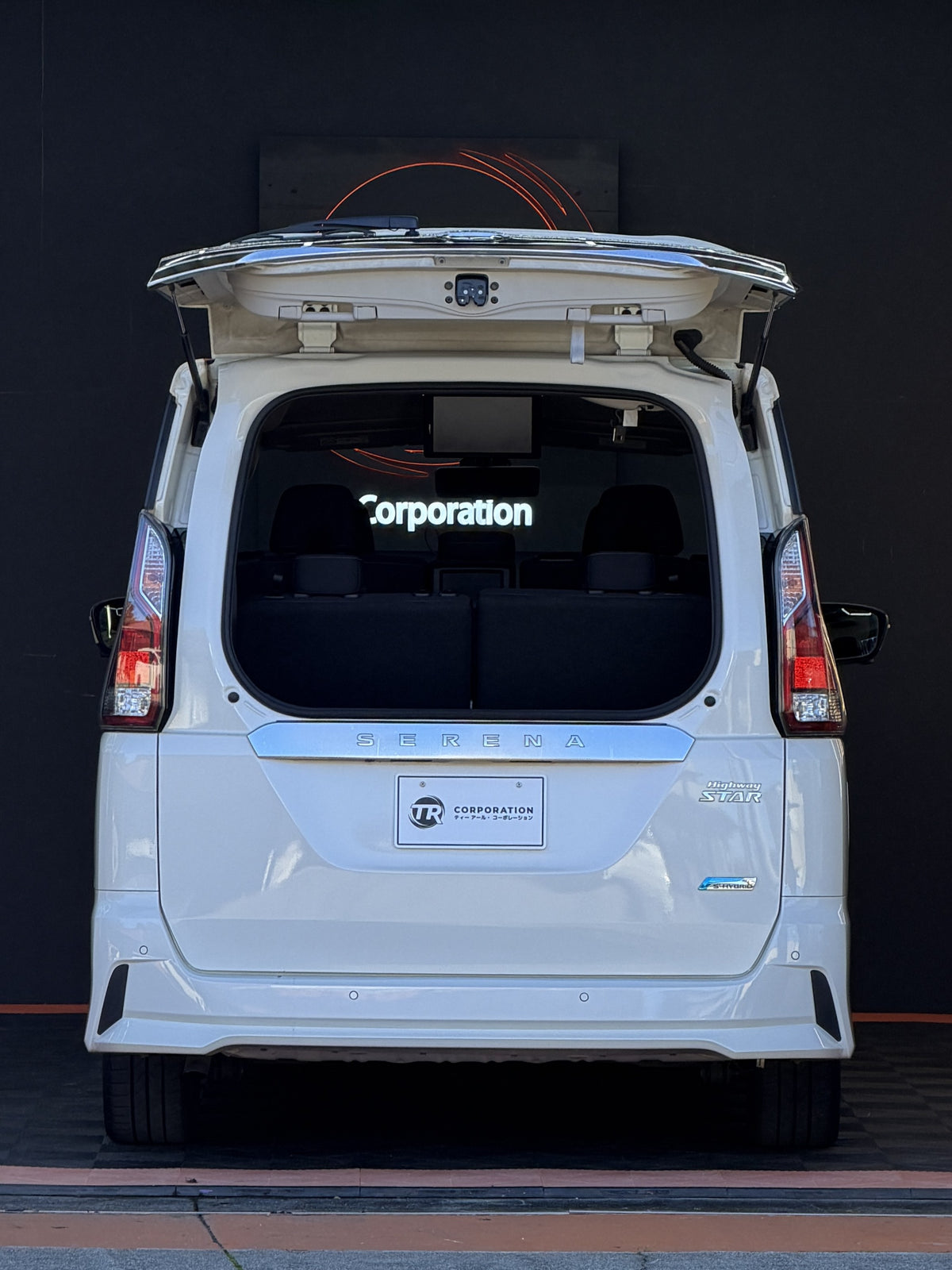 日産 セレナ S-HYBRID ハイウェイスターG 平成29年式
