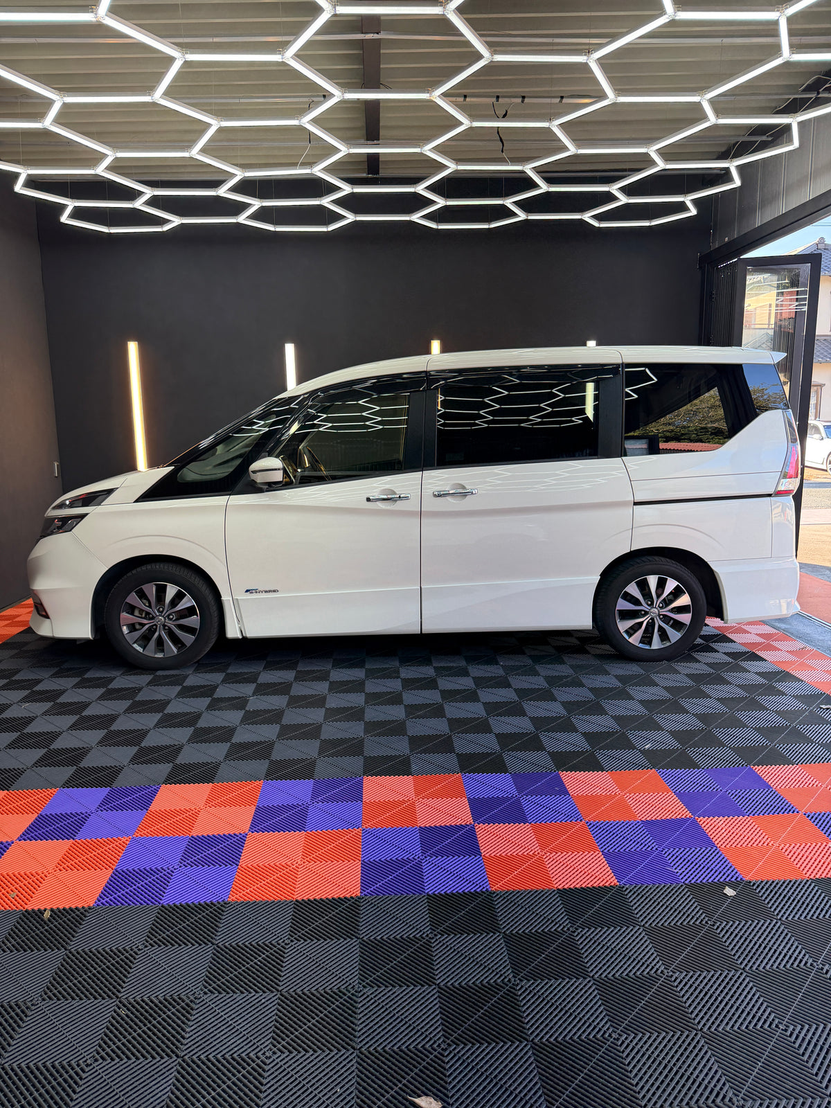 日産 セレナ S-HYBRID ハイウェイスターG 平成29年式