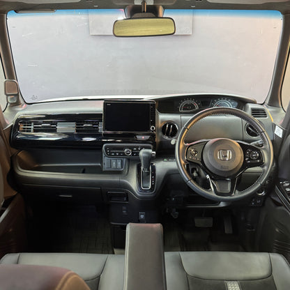 Honda N-Box Custom L Turbo