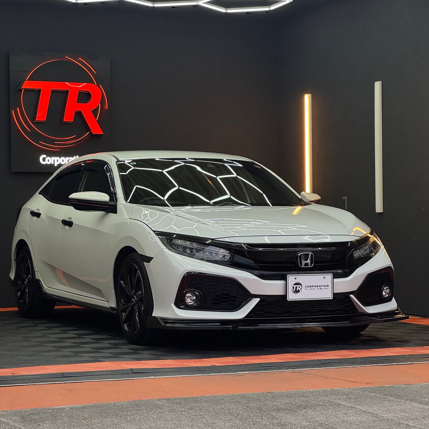 Honda Civic Hatchback 6MT