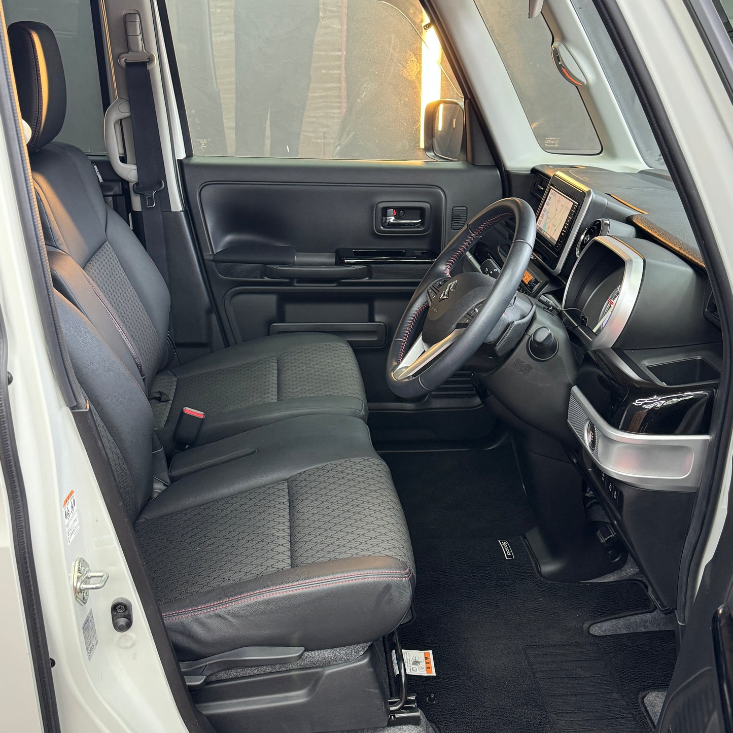 Suzuki Spacia Custom Hybrid