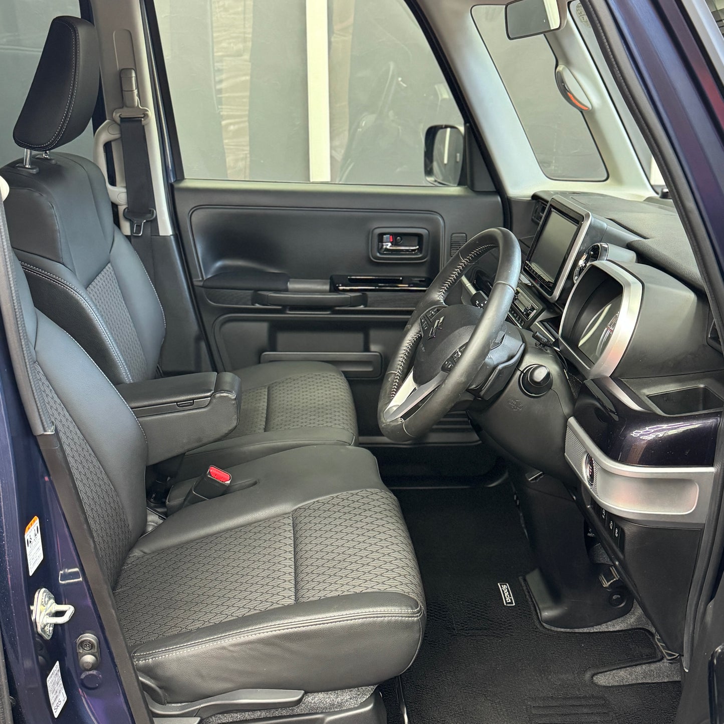 Suzuki Spacia Custom Turbo Hybrid