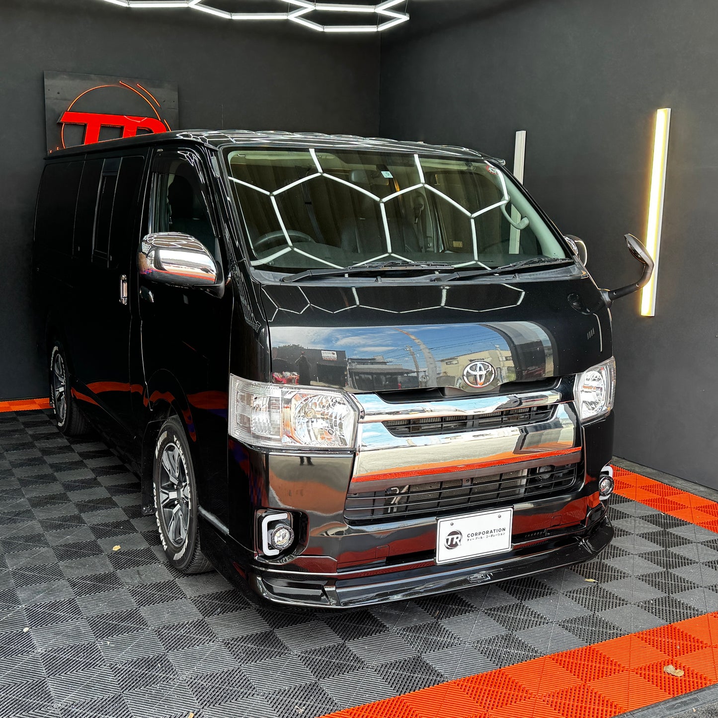 Toyota Hiace Super GL Turbo Diesel 4WD