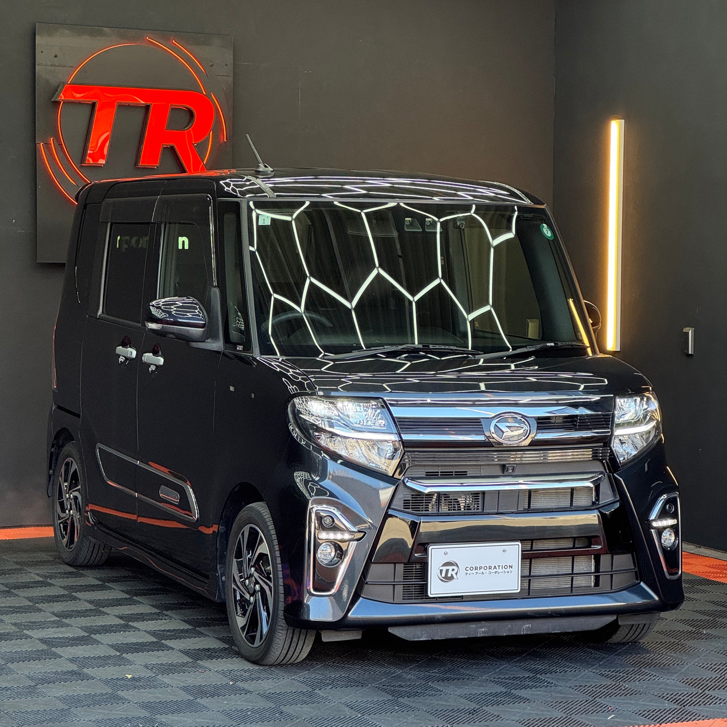 Daihatsu Tanto Custom RS Style Selection