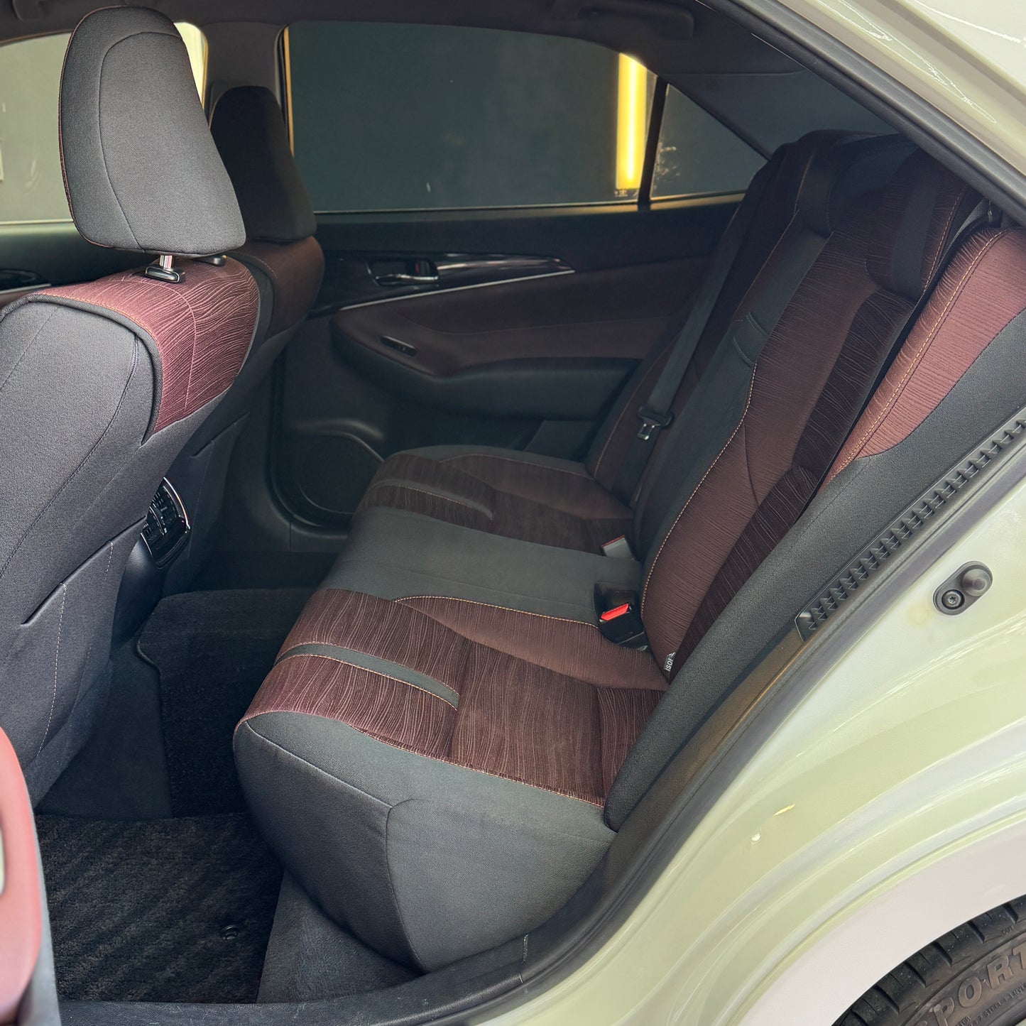 Toyota Crown Athlete-S Hybrid