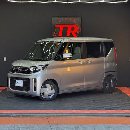 Nissan Roox Hybrid X