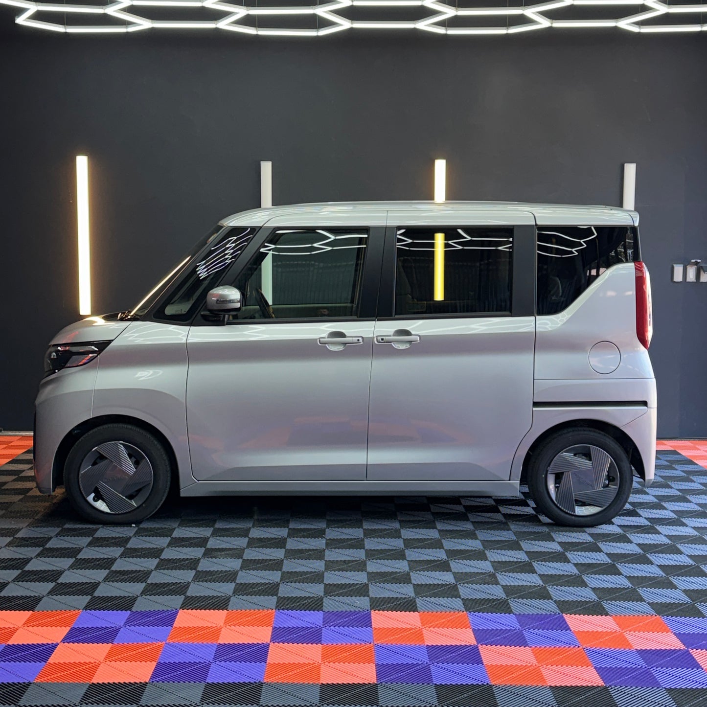 Nissan Roox Hybrid X