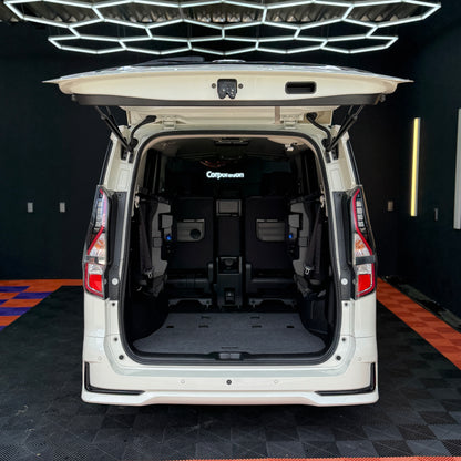 Nissan Serena Highwaystar S-Hybrid