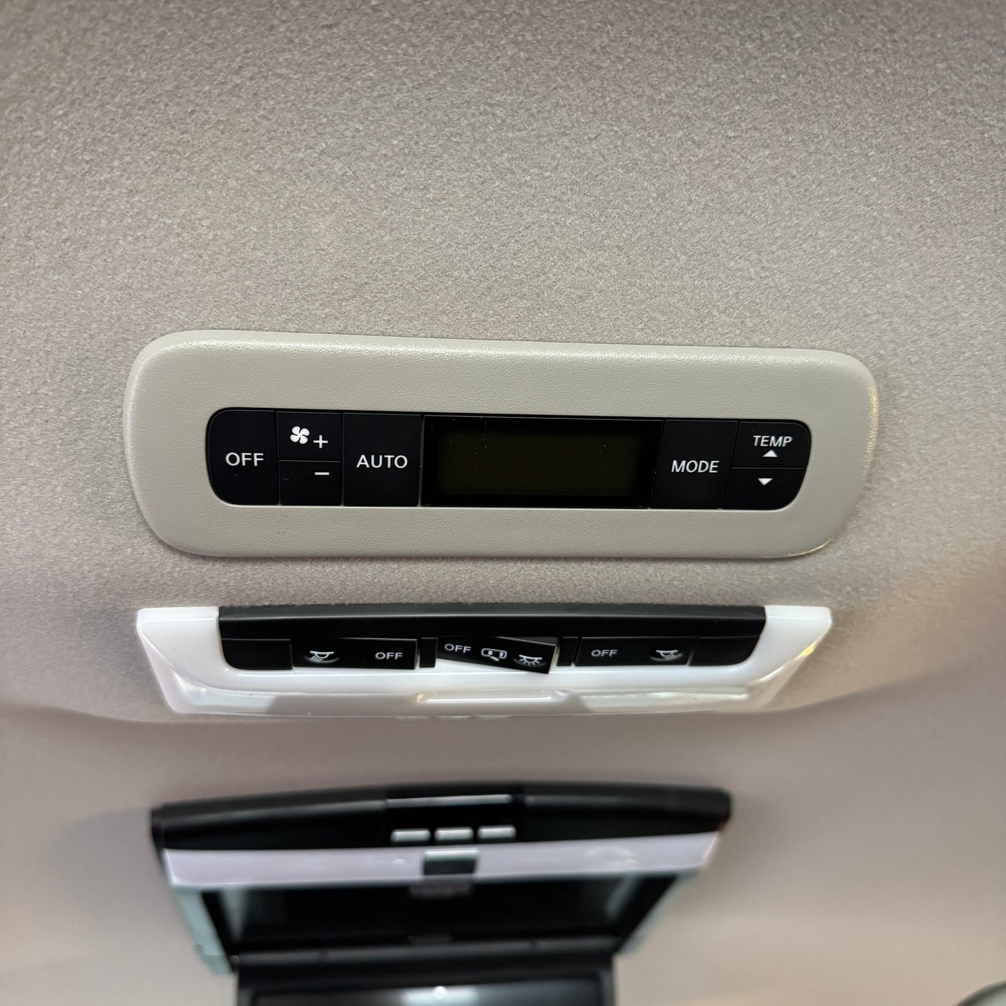 Nissan Serena Highwaystar S-Hybrid